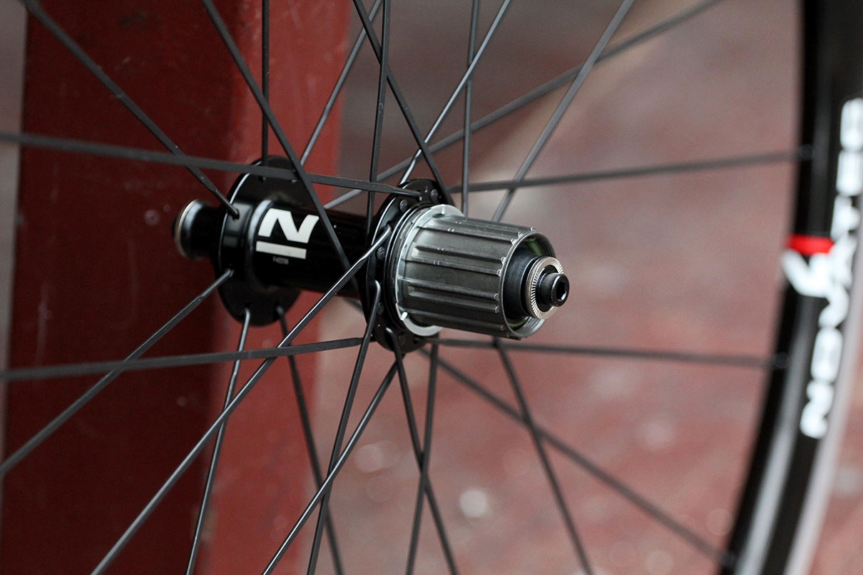 Review Novatec Alu Clincher Wheelset Road Cc